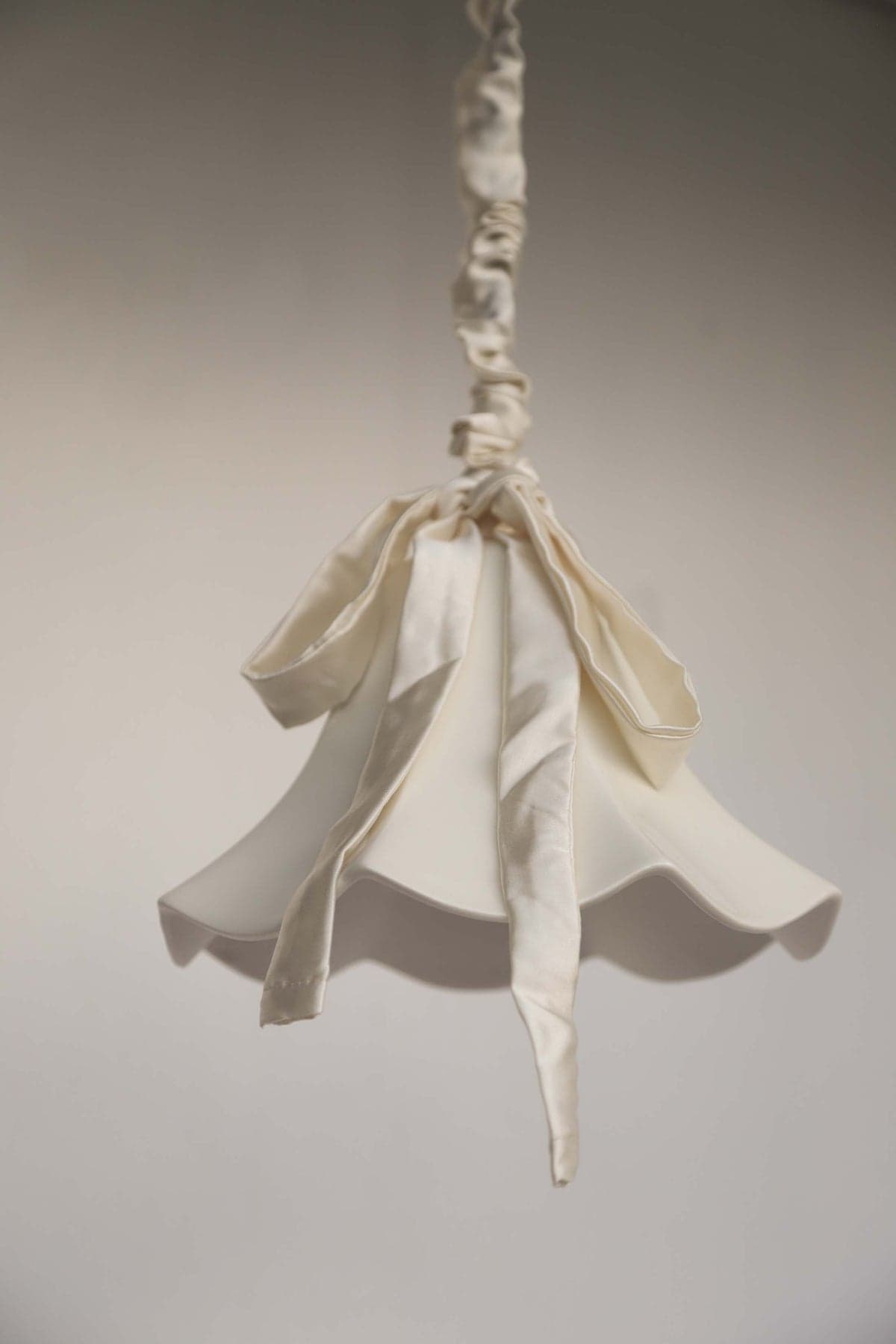 Jean Pendant in Cloud -cloud