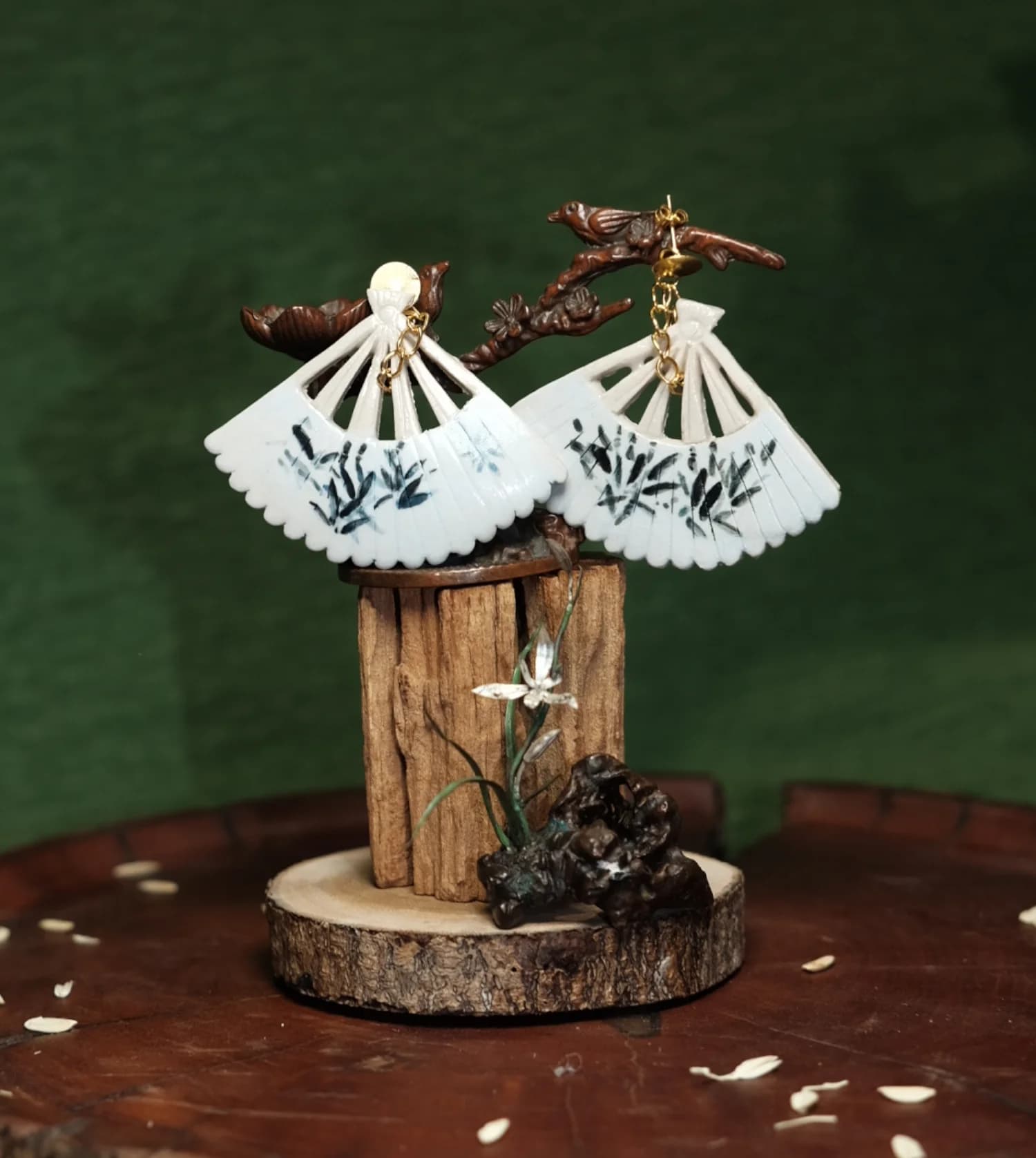 Alchemy Candle Holder