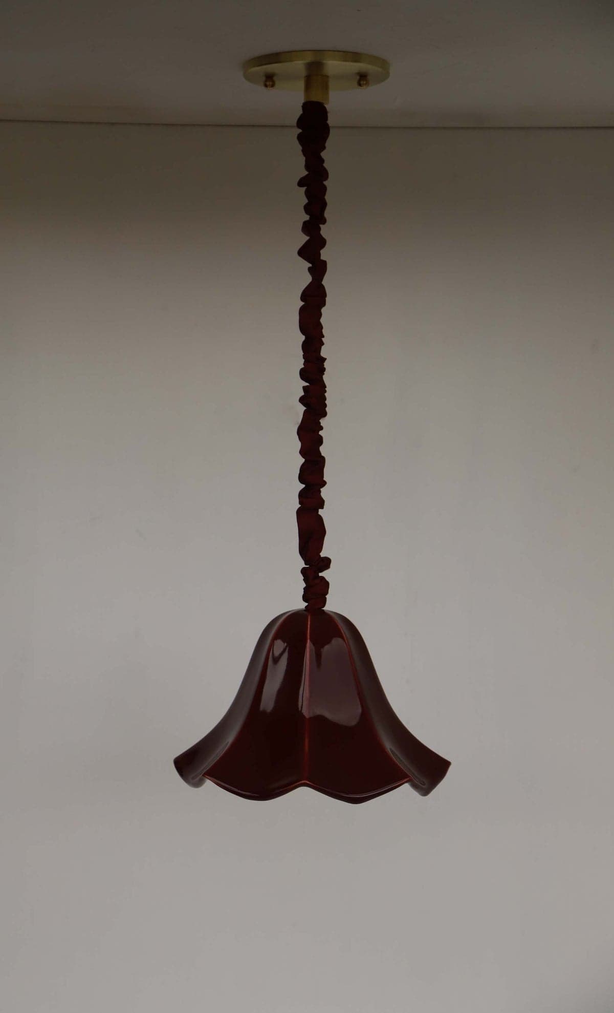 Jean Pendant in Garnet -garnet